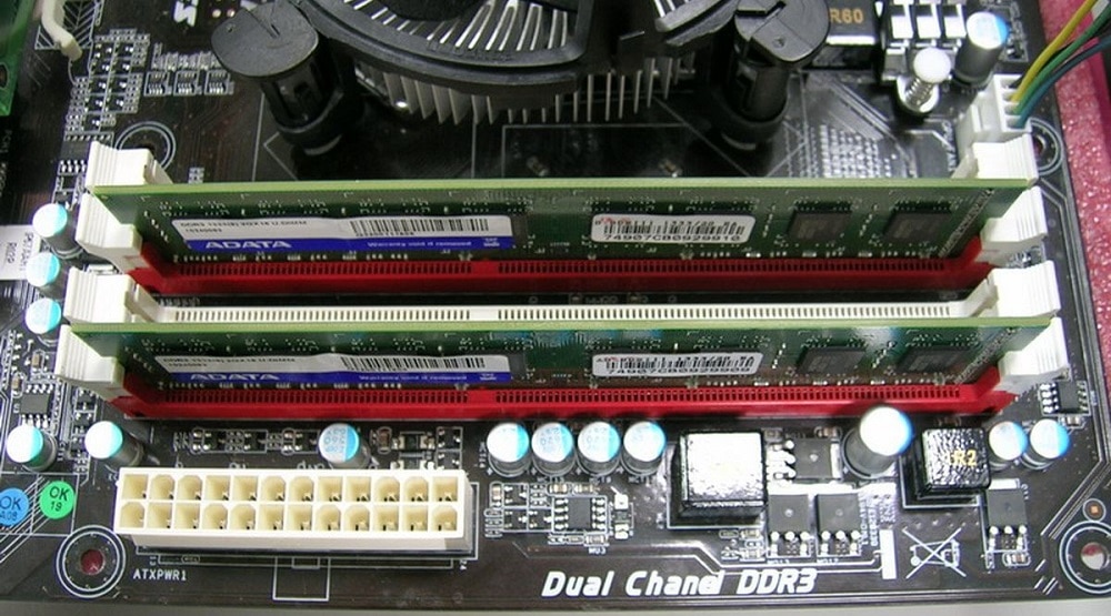 principle of dual channel RAM